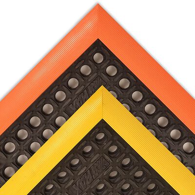 TAPETE ANTIFATIGA NOTRAX DE CAUCHO NEGROAMARILLO DE 40 IN X 124 IN