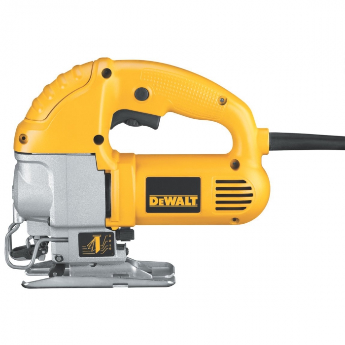 SIERRA CALADORA DEWALT 600 WATTS CON ACCION PENDULAR  image number null