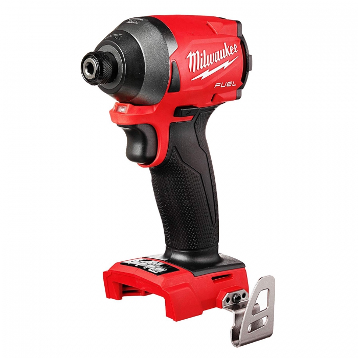 LLAVE DE IMPACTO MILWAUKEE 285320 M18 FUEL 14 IN  image number null