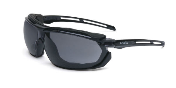 Compre su LENTE UVEX DE POLICARBONATO NEGRO MICA GRIS ANTIEMPANANTE por MXN 256.67 Vallen