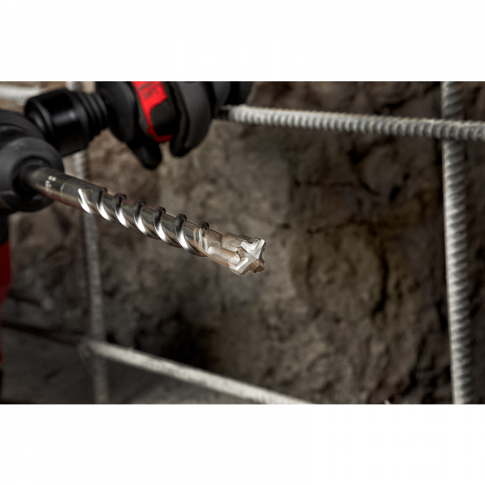 BROCA MILWAUKEE 48203930 CON PUNTA DE CARBURO SDSMAX 4 CUCHILLAS 34IN X 13IN  image number null