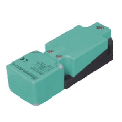 SENSOR INDUCTIVO PEPPERLFUCHS ENRASADO RANGO DE DETECCION 20 MM VISIBILIDAD 360 GRADOS CABEZA DEL SENSOR CONVERTIBLEORIENTABLE CONEXION CTERMINALES DE ROSCA  image number null